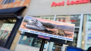 Tiny NYC Billboards Redefine the Rat Problem